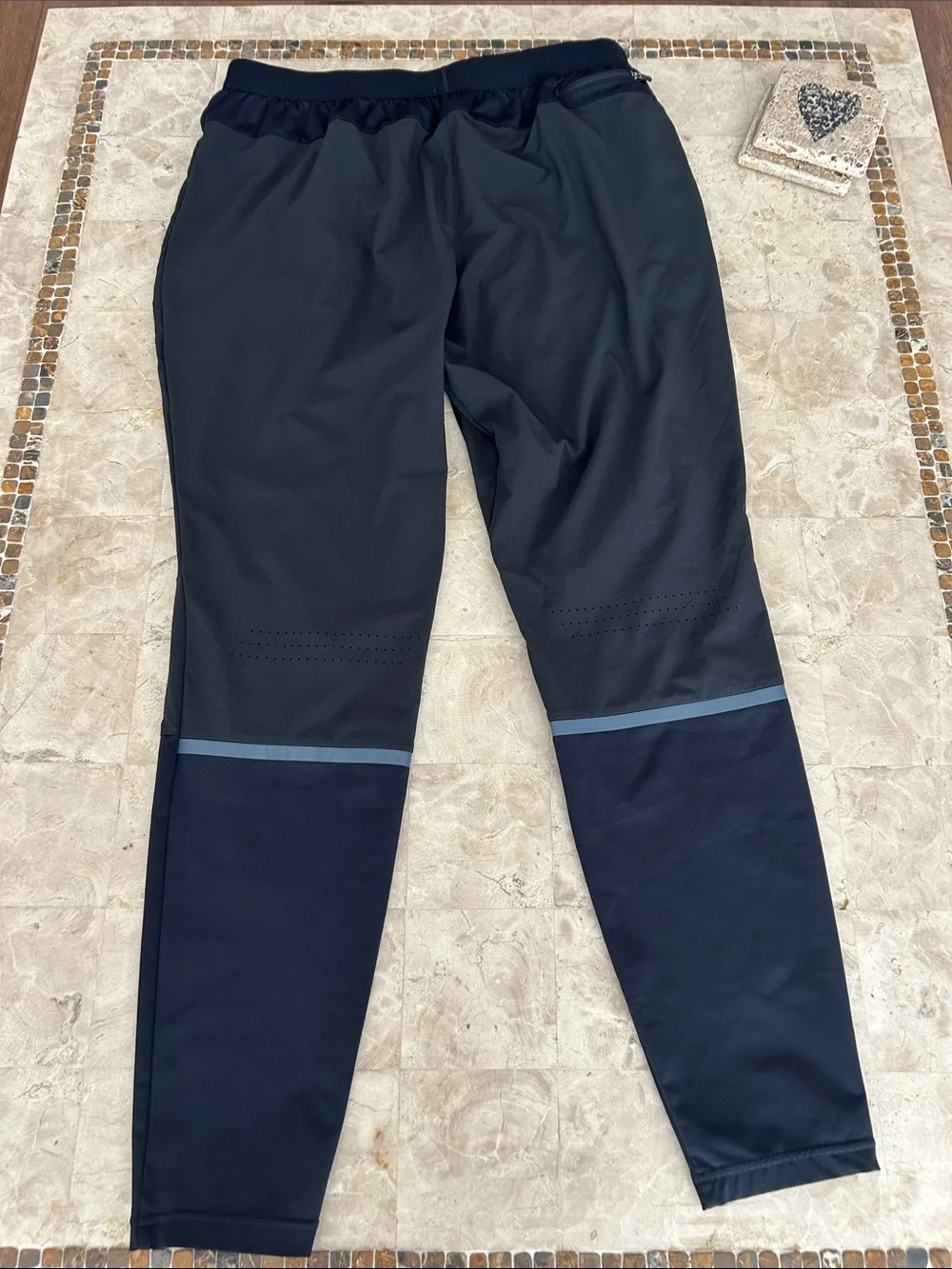 Nike Men’s Dri-Fit Black Lightweight Athletic Running Pants/ Joggers Size M